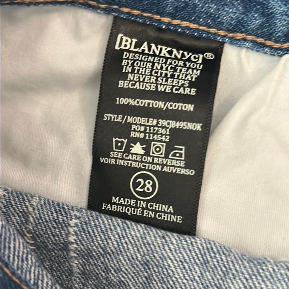 BlankNYC Distressed Denim Jean Shorts - Picture 4 of 7